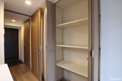 【収納】 | プレサンス栄ライズ | 十分な収納スペースがあります