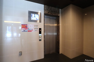 【ロビー】 | プレサンス栄ライズ | ゆとりのあるロビーです