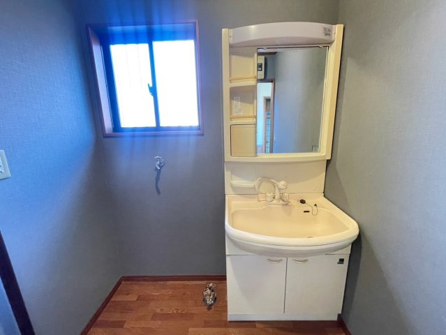 東吉田1080の独立洗面台