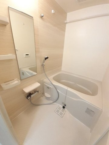 フローラⅠの浴室