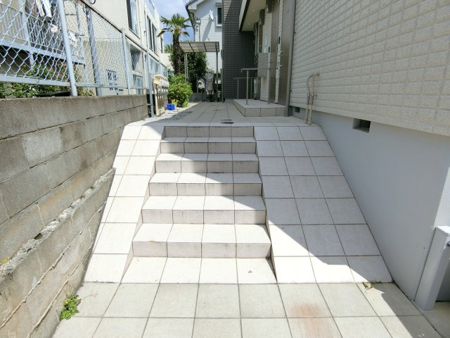 メゾンゆりの木のロビー