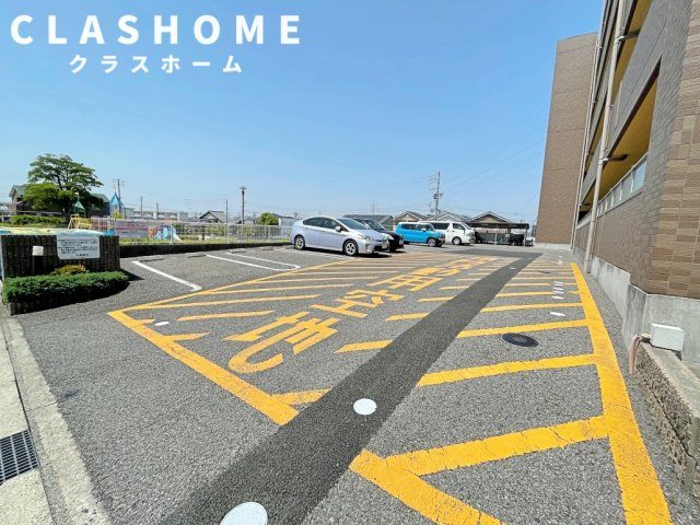 ロベリア　　刈谷市の賃貸ならクラスホーム刈谷店の駐車場