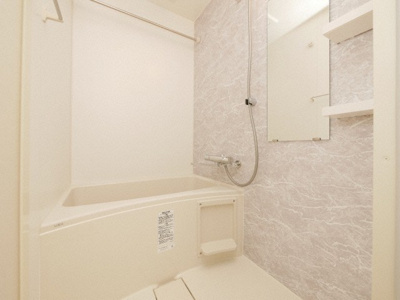 【浴室】 | S-RESIDENCE堺筋本町Uno | 落ち着いた空間のお風呂です