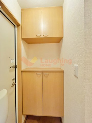 【玄関】 | リビングタウン江戸屋敷 E棟