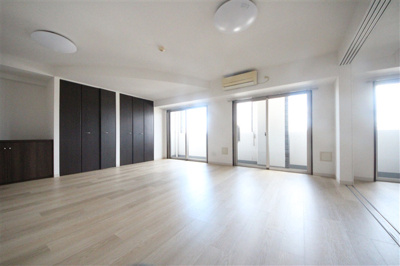 【洋室】 | サムティ難波グレイス