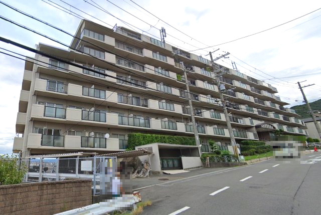 フォルム石切さくら坂の外観