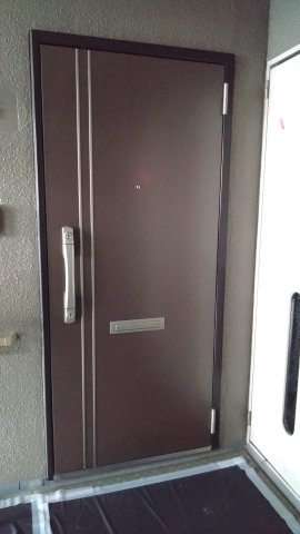 フォルム石切さくら坂の玄関