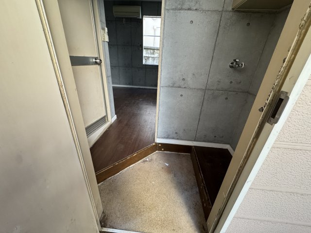 クラーク高田馬場の玄関