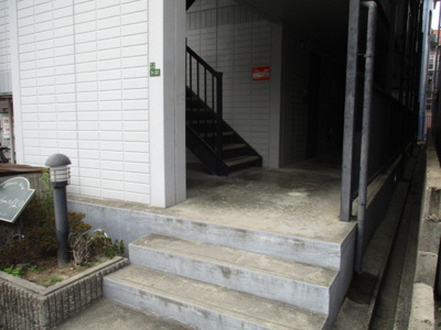 【エントランス】 | クローバーハイム | マンションの入り口です