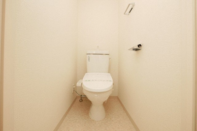 【トイレ】 | プレミアムコート谷町4丁目 | トイレも気になるポイント