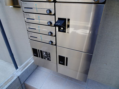 【エントランス】 | エムズグラン下北沢