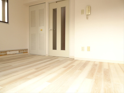 【居間・リビング】 | ジョイフル幡ヶ谷弐番館