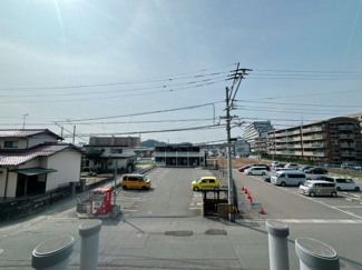 【展望】 | お隣との距離も十分開けて、光や風を遮りません。