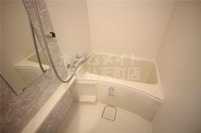 【浴室】 | エスプレイス大阪ガルフレジデンス | お風呂で日々の疲れを落としましょう