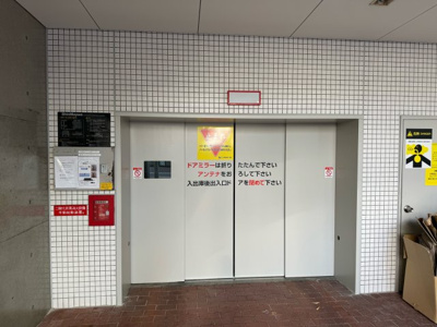 【駐車場】 | ブランベール甲東園 | 駐車場