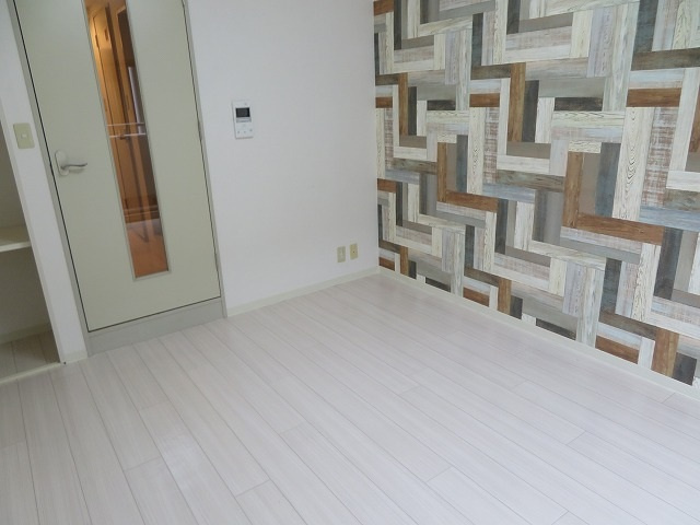 イスタナ・フセの内装