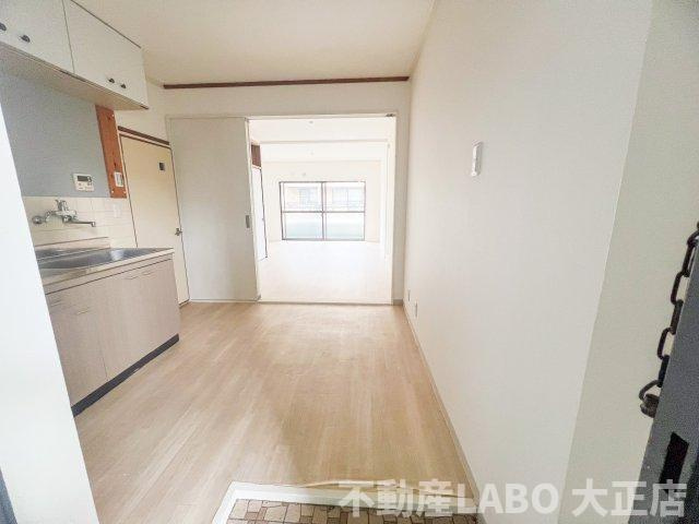 シャトレの玄関