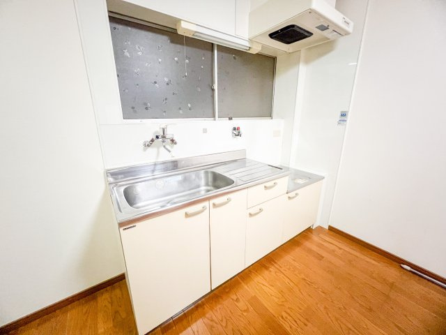 杣友マンションのキッチン