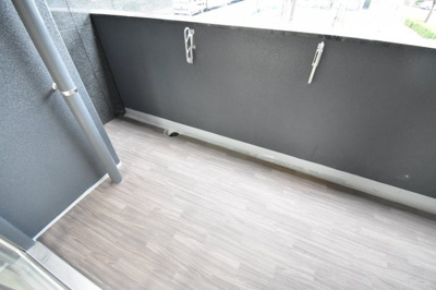 【バルコニー】 | エステムプラザ福島ジェネル | 暖かな日差しのふりそそぐバルコニー