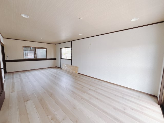 【中古戸建】前橋市広瀬町の居間・リビング|■リビング