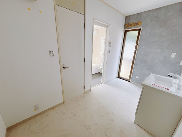 【中古戸建】前橋市広瀬町の独立洗面台|■洗面室