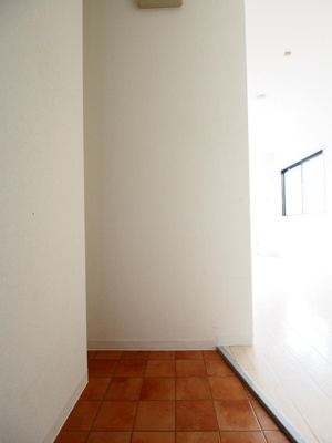 【玄関】 | ラフィーネ3号館