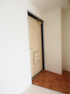 【玄関】 | ラフィーネ3号館