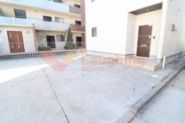 久留米市東合川町の一戸建ての駐車場|駐車場があるので、車を買う予定の方も安心です