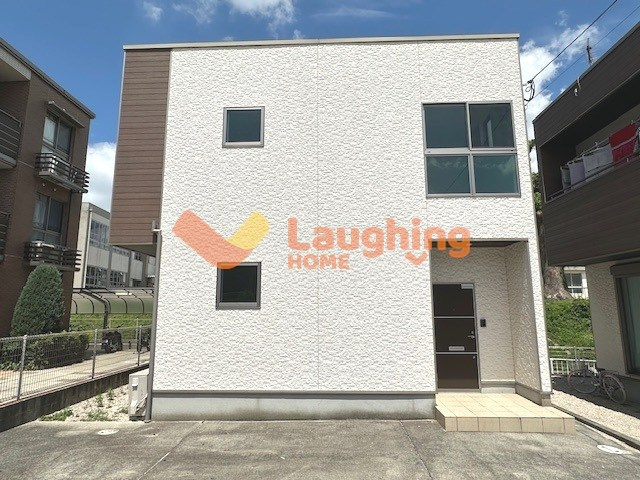 久留米市東合川町の一戸建ての外観|きれいな外観です