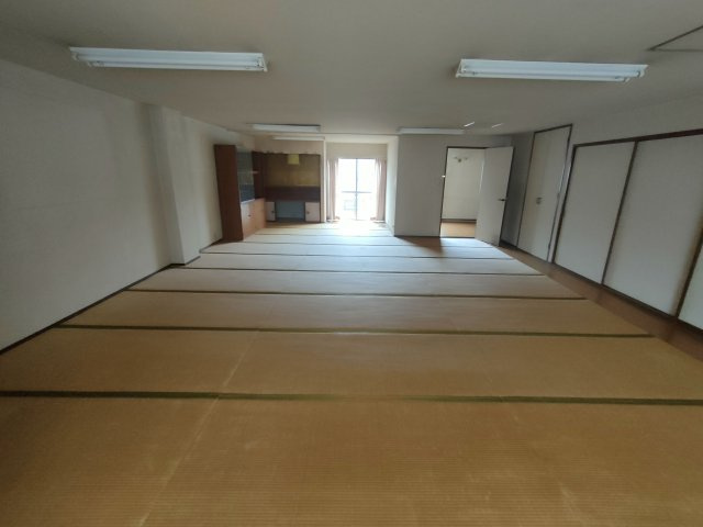 【居間・リビング】 | 和光小林ビル