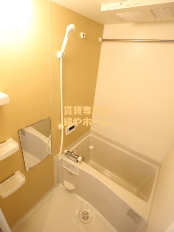 フェリオ南津守の浴室|コンパクトで使いやすいお風呂です