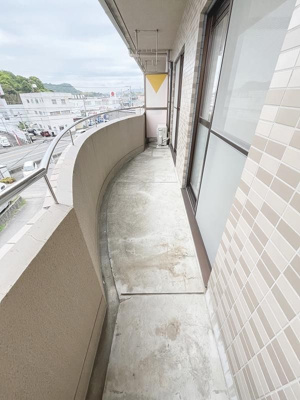 【バルコニー】 | アーバンコート論田 | バルコニーがあります