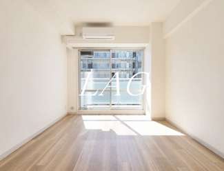 【居間・リビング】 | ロイヤルキャステージ恋ヶ窪 | 洋室です。