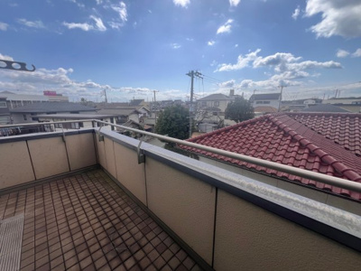 【バルコニー】 | 姫路市飾磨区細江中古戸建