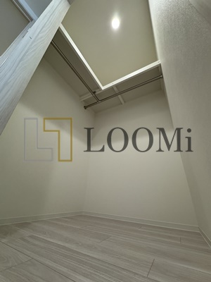 【収納】 | コンフォリア・リヴ北浜平野町 | コンフォリア・リヴ北浜平野町　ウォークインクローゼット