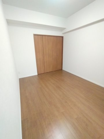 ヒューマンスクエア船橋の洋室