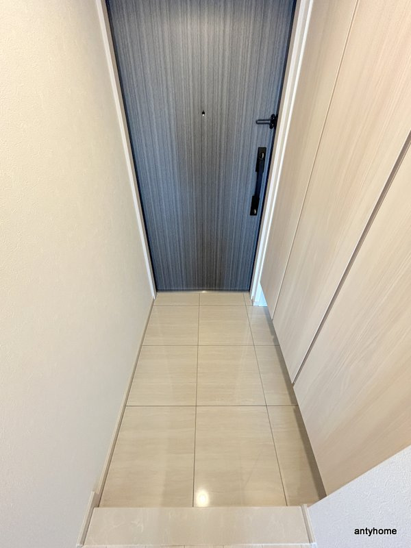 アーバンパーク淡路　仲介手数料無料の玄関