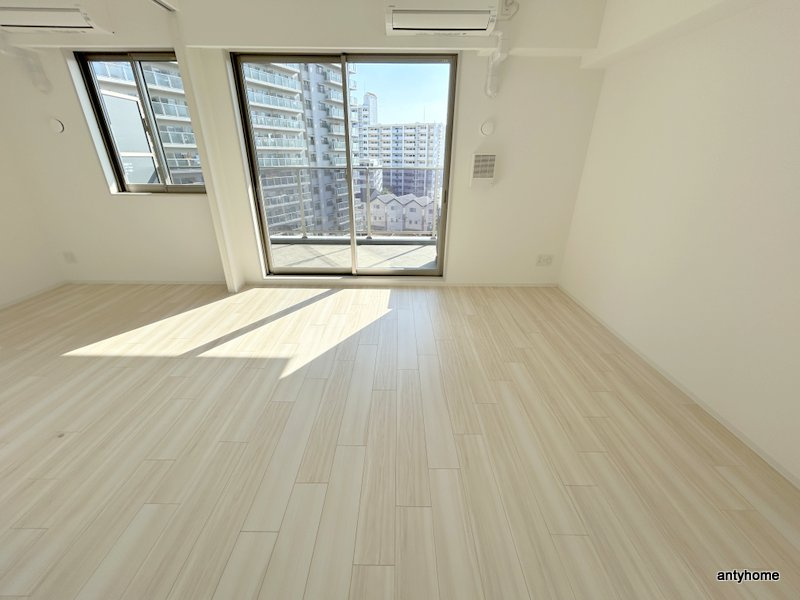 アーバンパーク淡路　仲介手数料無料の居間・リビング