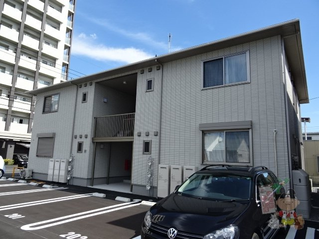 白林の外観|外観写真（昼）