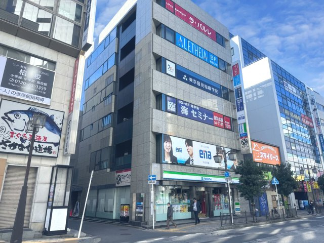 アサノビルの外観