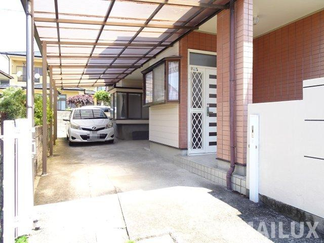 熊本市東区桜木５丁目の一戸建ての駐車場