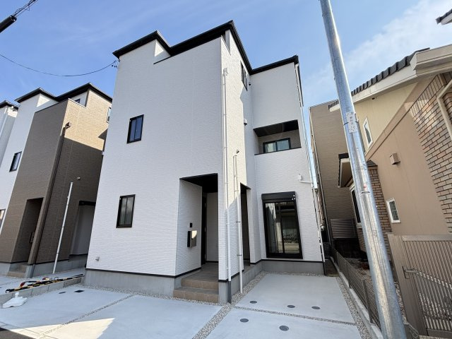 Terrechez中村区郷前町1期｜名古屋市の戸建ならホームアップの駐車場|2台駐車可能