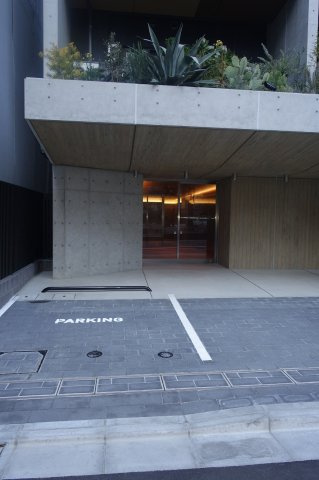 リビオメゾン東池袋のエントランス