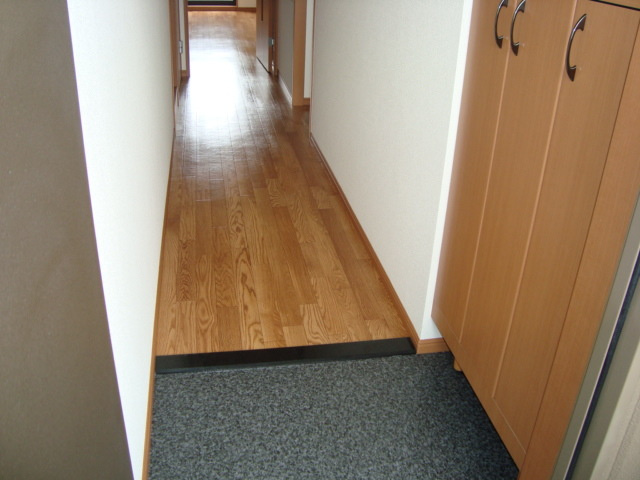 ウィスティリア大清水の玄関