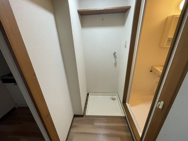 ミースモンペールの洗面所