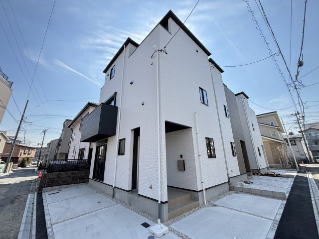 Terrechez中村区郷前町1期｜名古屋市の戸建ならホームアップの駐車場|2台駐車可能