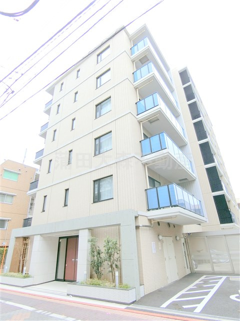 エクセレントシティ大森町駅前の外観|2016年8月築　RC鉄筋コンクリート造地上8階建て総戸数44戸の分譲賃貸マンション　
東京都大田区大森西5丁目　京急本線大森町駅近