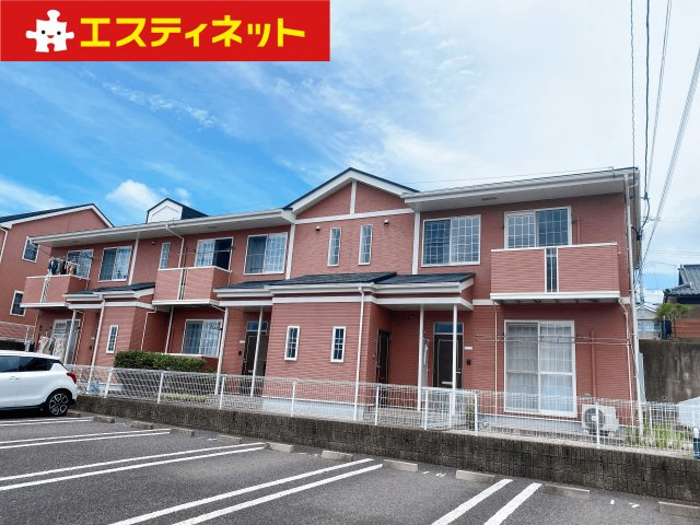 ヒルズサンパティークの外観