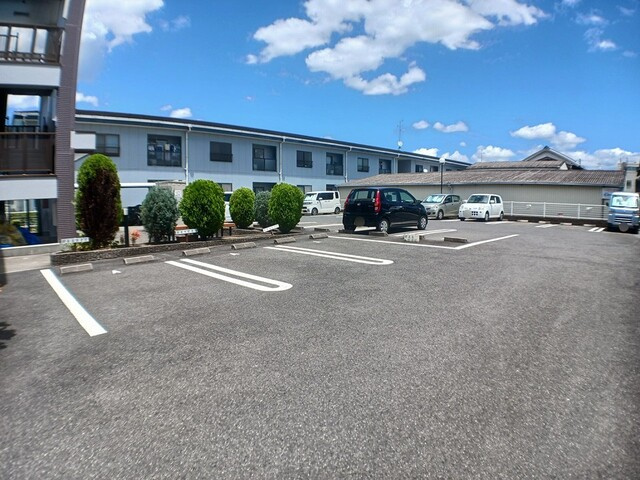 ブルジュールのその他