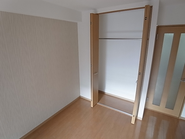 神戸市須磨区寺田町２丁目の賃貸マンションの収納|クローゼット